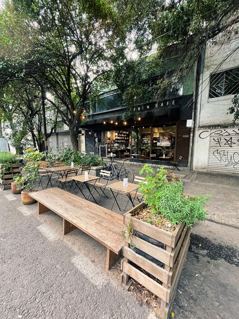 Café Curado. Cafetería de Especialidad. Sinaloa 10, entre insurgentes y Monterrey, Roma Nte., Cuauhtémoc, 06700 Ciudad de México, CDMX