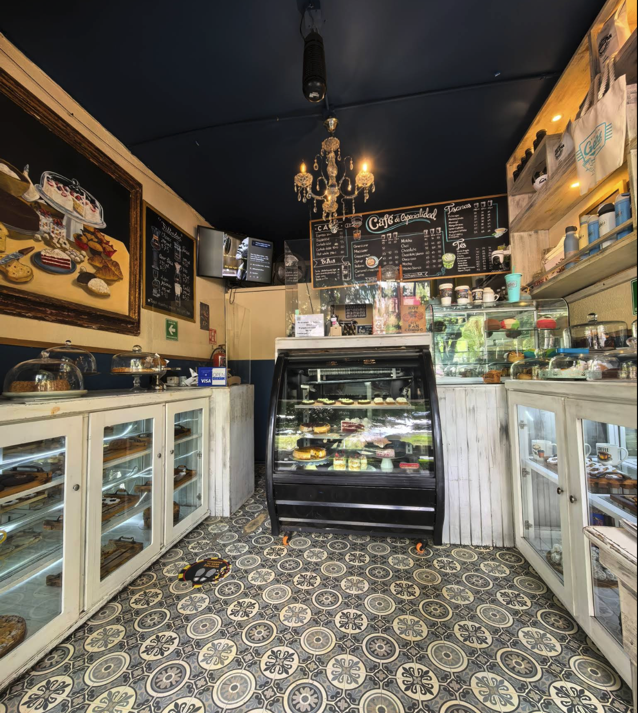 Geros Cafetería y Pastelería de Especialidad, café mexicano, pasteles artesanales y desayunos en la colonia San Rafael, Ciudad de México.